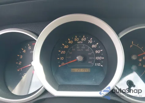 2006 Toyota 4Runner Sr5 V6 z USA, uszkodzony, nr VIN JTEZU14R668049154